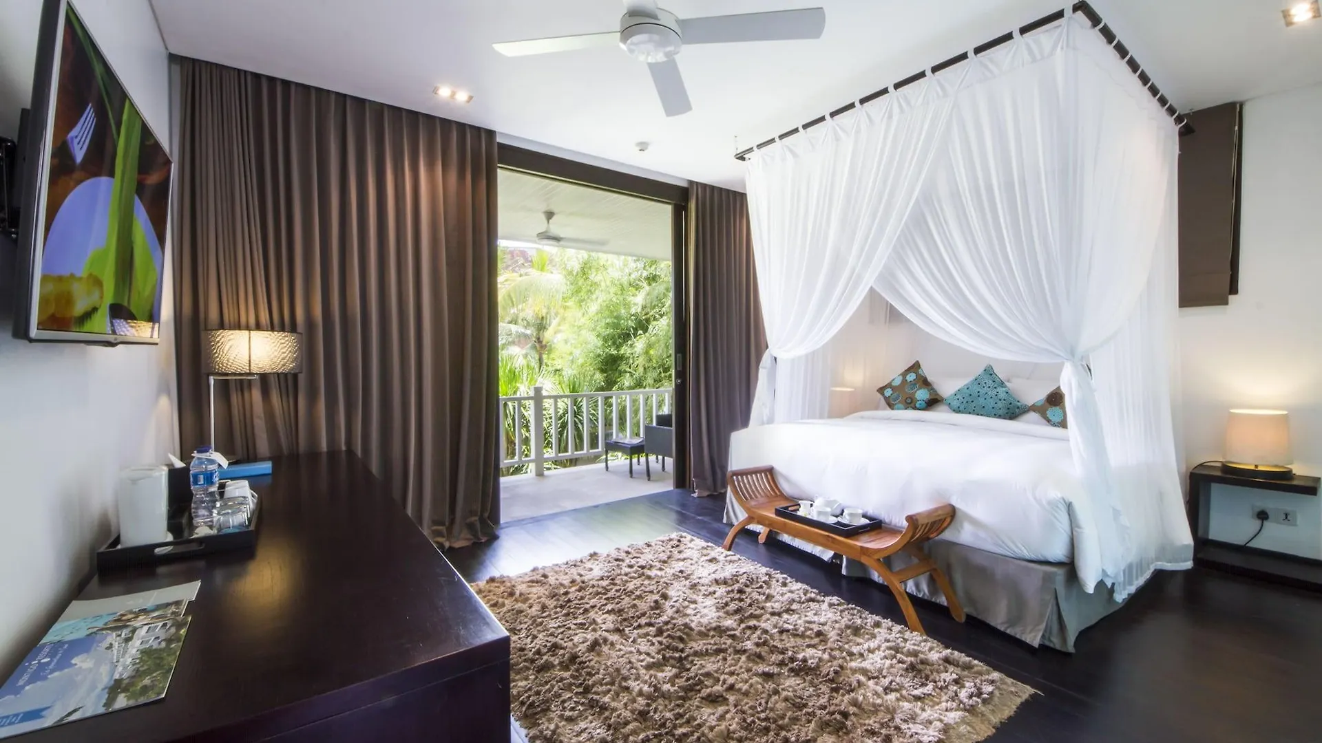 Montigo Resorts Seminyak 5*, Семиньяк Индонезия