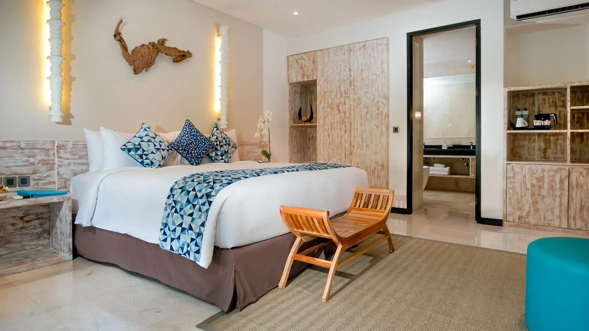*****  Montigo Resorts Seminyak Индонезия