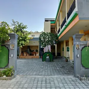 Beji Ayu Seminyak (Bali)